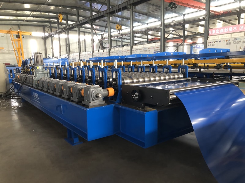 提高梯型屋面瓦成型機的生產速度：行之有效的策略和創新