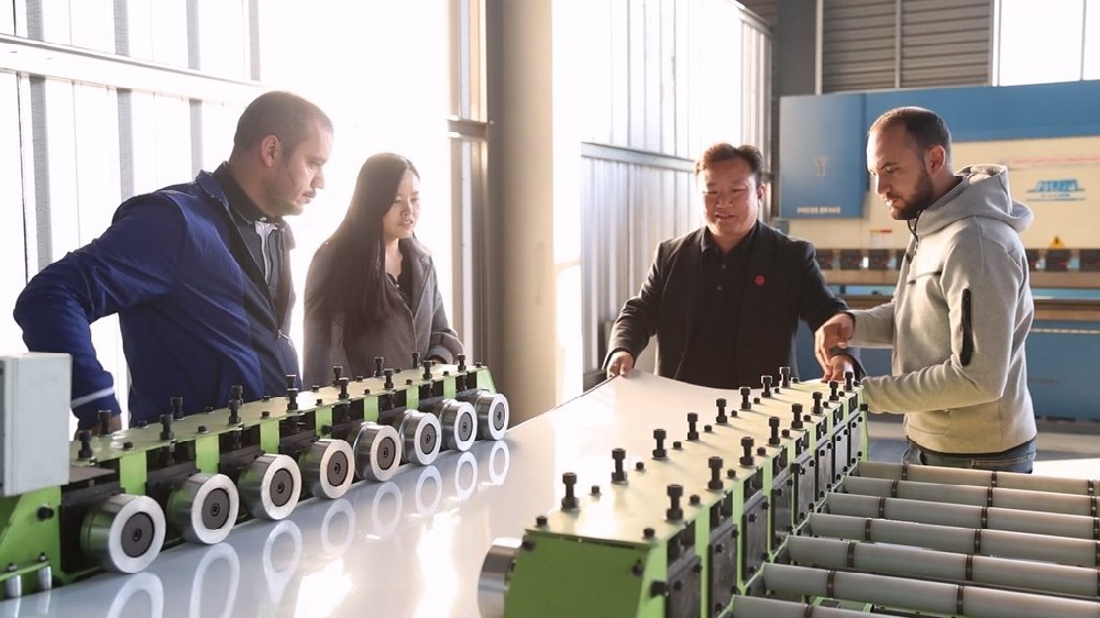 堅定信心 勇挑大梁·產業新亮點丨跨境電商+產業帶，提速“河北造”出海